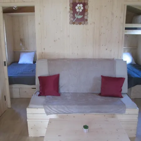 Chalet La Borie Basse Condat (Cantal)